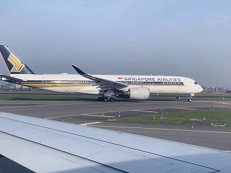 Singapore Airlines on track for first full-year profit since Covid |  AirInsight